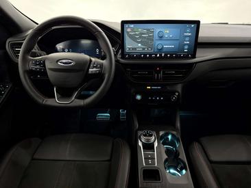 Ford Kuga 2.5 Duratec PHEV — photo 11