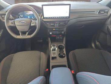 Ford Kuga 2.5 Duratec FHEV — photo 10
