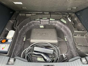 Ford Kuga 2.5 PHEV 243 — photo 31