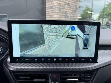 Ford Kuga 2.5 PHEV 243 — photo 19