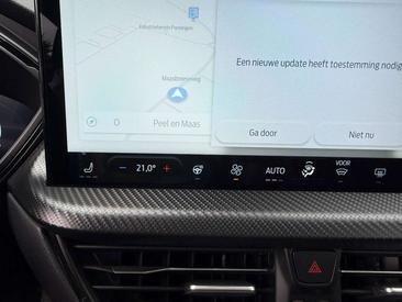 Ford Kuga 2.5 PHEV 243 — photo 22