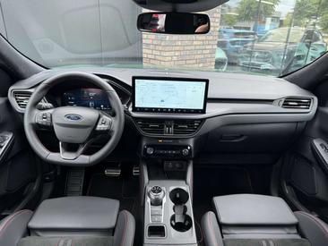 Ford Kuga 2.5 PHEV 243 — photo 28