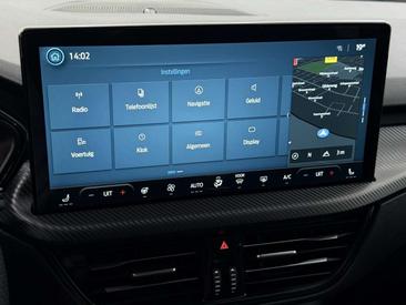 Ford Kuga 2.5 Duratec PHEV — photo 24