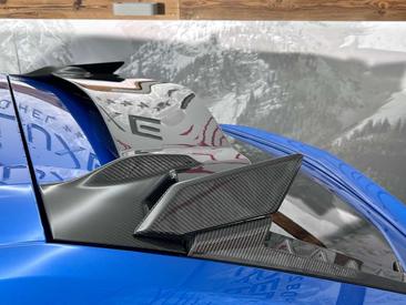 Lamborghini Urus — photo 8