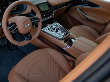Aston Martin DBX 707 — photo 3