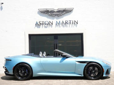Aston Martin DBS Superleggera V12 — photo 14