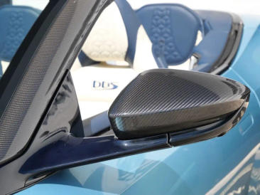 Aston Martin DBS Superleggera V12 — photo 21
