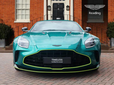 Aston Martin Vantage V8 — photo 10