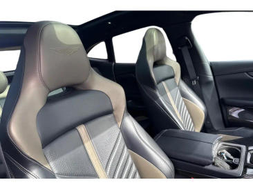 Aston Martin DBX 707 — photo 12