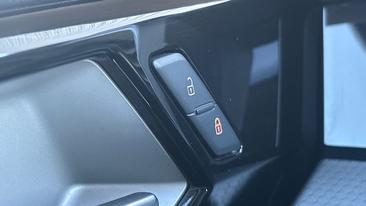 Audi A1 Sportback 30 TFSI — photo 21