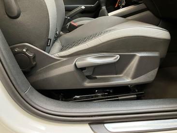 Audi A1 Sportback 25 TFSI — photo 14