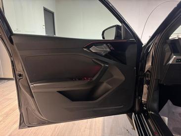 Audi A1 Sportback 30 TFSI — photo 10