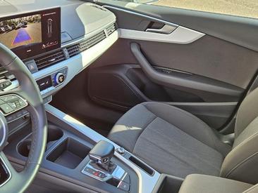 Audi A4 Avant 35 TDI — photo 15