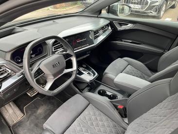 Audi Q4 E-tron 45 Quattro 195 KW — photo 19