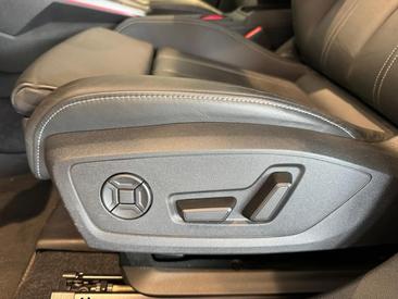 Audi A3 Sportback 35 TFSI — photo 17