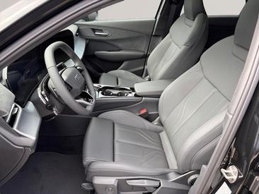 Audi Q3 Sportback 35 TDI — photo 11