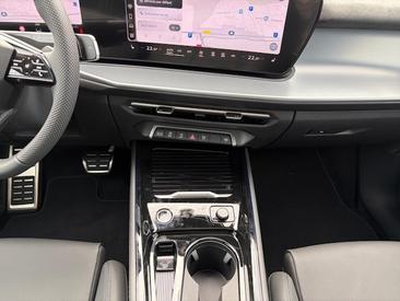 Audi Q3 Sportback 35 TDI — photo 14