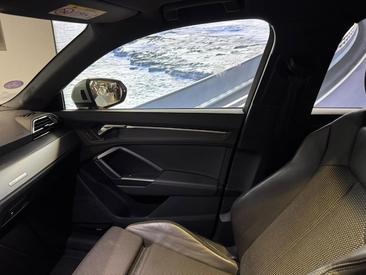 Audi Q3 Sportback TFSI E 45 E — photo 42