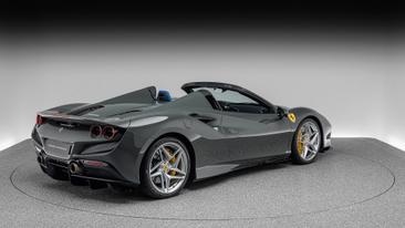 Ferrari F8 Spider — photo 3