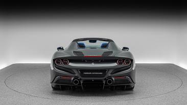 Ferrari F8 Spider — photo 4
