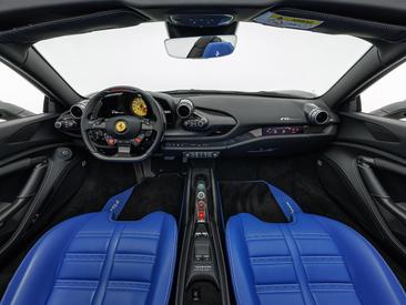 Ferrari F8 Spider — photo 5