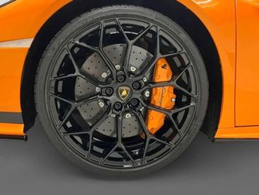 Lamborghini Huracán Tecnica — photo 9