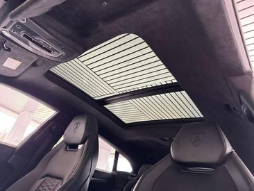 Lamborghini Urus — photo 21