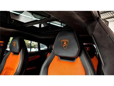 Lamborghini Urus — photo 19