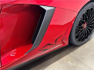 Lamborghini Aventador S — photo 9