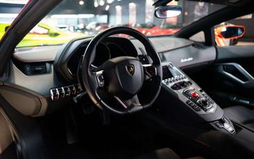 Lamborghini Aventador LP 700-4 — photo 6