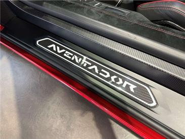 Lamborghini Aventador S — photo 16