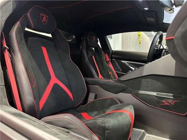 Lamborghini Aventador S — photo 18