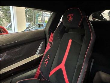 Lamborghini Aventador S — photo 29