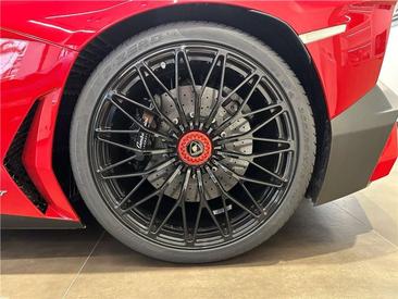 Lamborghini Aventador S — photo 34