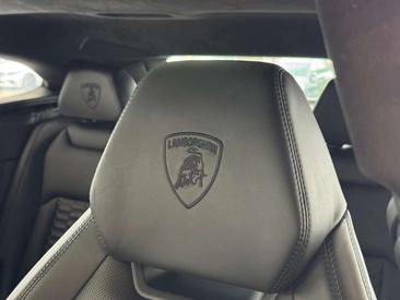 Lamborghini Urus — photo 45