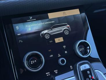 Land Rover Range Rover Evoque P160 — photo 9