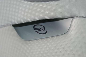 Land Rover Range Rover Sport SV — photo 8