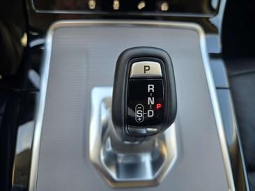 Land Rover Range Rover Evoque D180 — photo 17