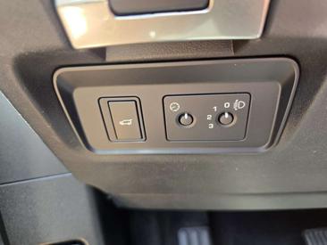 Land Rover Range Rover Evoque D180 — photo 20