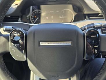 Land Rover Range Rover Evoque D180 — photo 21