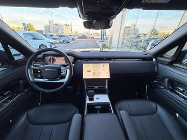 Land Rover Range Rover D350 — photo 9