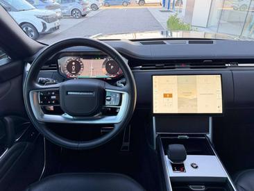 Land Rover Range Rover D350 — photo 14