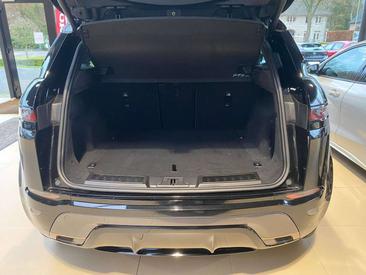 Land Rover Range Rover Evoque P300e — photo 6
