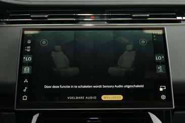 Land Rover Range Rover Sport SV — photo 30