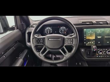 Land Rover Defender D250 — photo 9