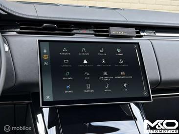Land Rover Range Rover Sport P550e — photo 31