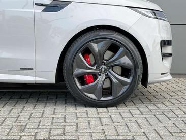 Land Rover Range Rover Sport P550e — photo 7