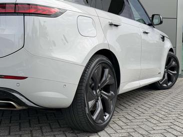 Land Rover Range Rover Sport P550e — photo 8