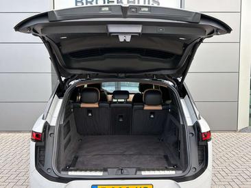 Land Rover Range Rover Sport P550e — photo 27