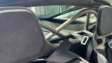 McLaren 750S — photo 30